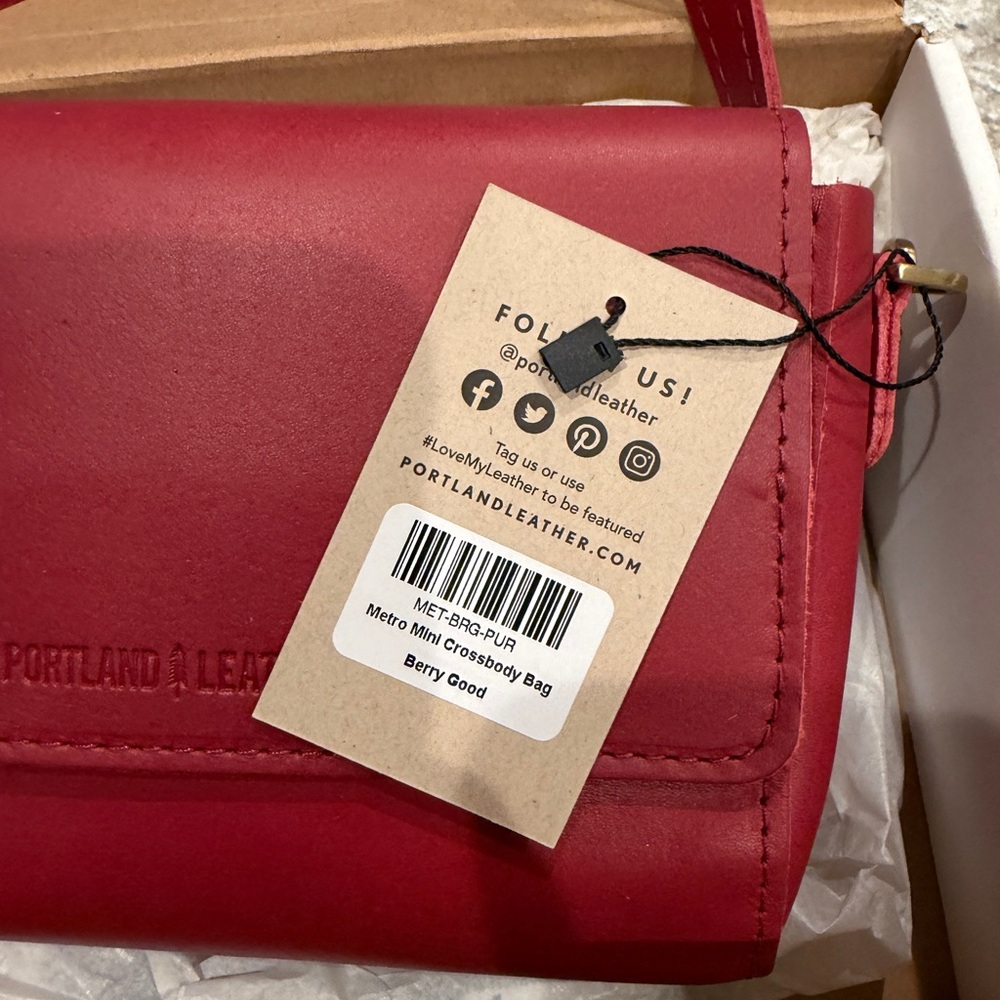 Portland Leather Cherry Crossbody Bag - Picture 4 of 6